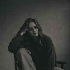 Анна Долинська